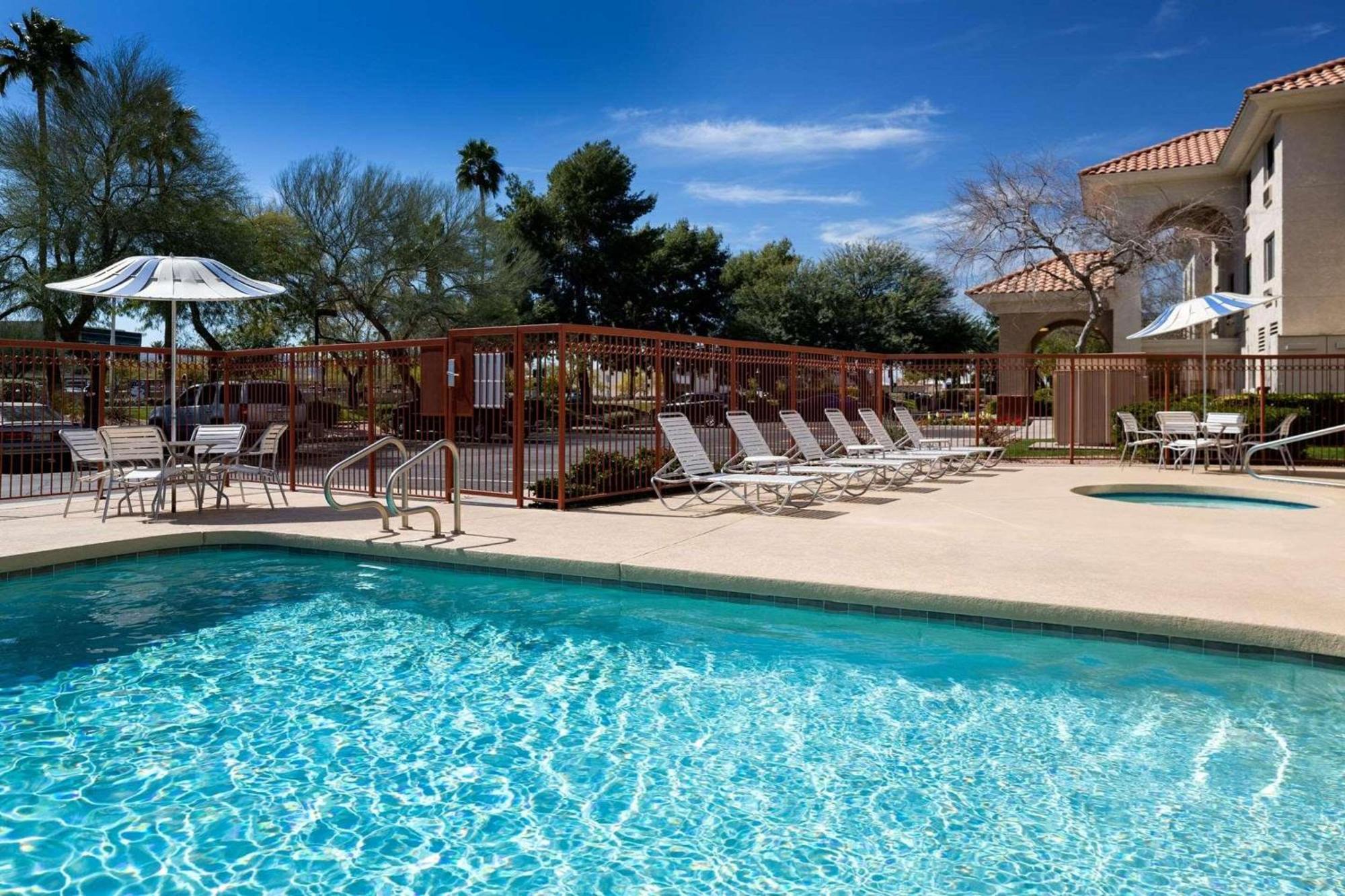Country Inn & Suites By Radisson, Phoenix Airport, Az Экстерьер фото